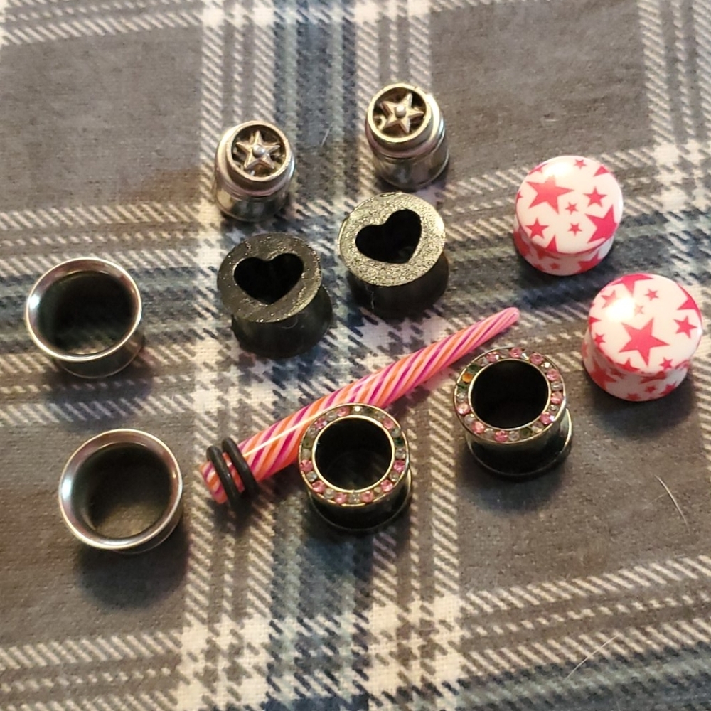 Ear gauges